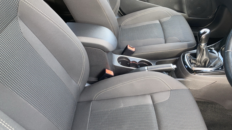 Ford Fiesta 1.0 EcoBoost Titanium 5dr Petrol Hatchback